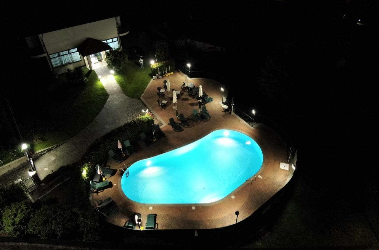 Residence Villa Margherita B&B Nebbiuno Екстериор снимка